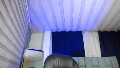 Emily  online show from November 2025 03:17:01 AM