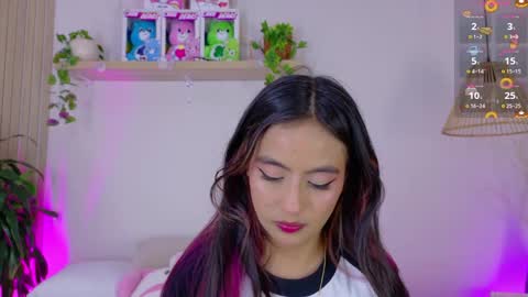 Snapshot of emilyy_bank chatting on May 2026 08:39:01 PM Emily Bank online show from May 2026 08:39:01 PM