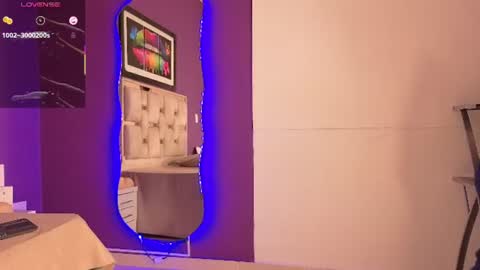 Snapshot of emilyy_cooperr chatting on June 2026 12:30:01 PM emilyy_cooperr online show from June 2026 12:30:01 PM