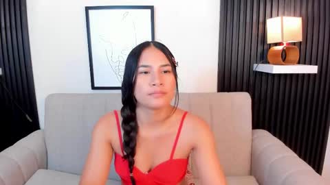 Snapshot of emilyy_kim chatting on October 2025 10:33:02 PM emilyy_kim online show from October 2025 10:33:02 PM