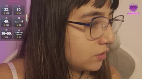 emma online show from November 2025 08:19:01 PM