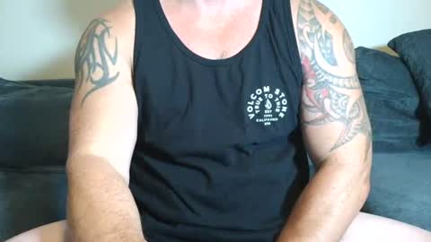 Snapshot of emk3mt3 chatting on July 2026 08:33:02 PM emk3mt3 online show from July 2026 08:33:02 PM