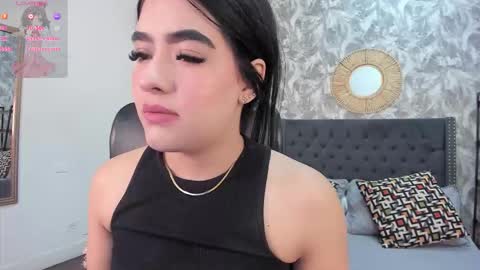 emma  online show from October 2025 12:02:01 PM