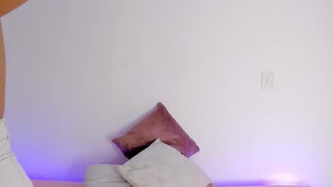 emma online show from November 2025 11:56:02 AM