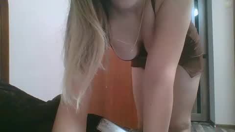 Snapshot of emma_991 chatting on February 2025 02:04:02 PM emma_991 online show from February 2025 02:04:02 PM