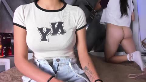 Snapshot of emma__js_ chatting on March 2025 12:33:02 PM emma__js_ online show from March 2025 12:33:02 PM