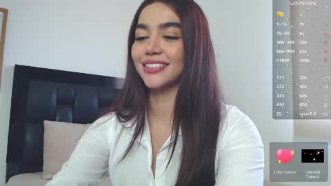 Snapshot of emma_aaa chatting on April 2026 01:21:01 PM Rocio online show from April 2026 01:21:01 PM