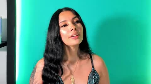 emma_ah online show from April 2026 04:45:02 PM