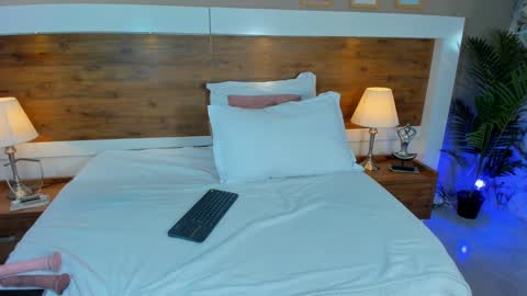 Emma  online show from January 2025 02:59:01 PM