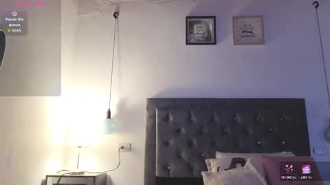 Emma online show from September 2025 05:33:01 AM