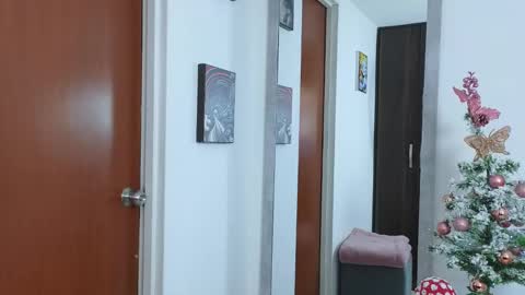 Emma Blue  modelo independiente online show from December 2024 10:43:01 PM