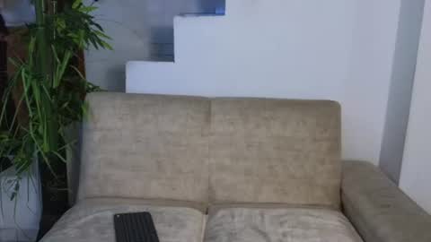 Snapshot of emma_blue_ chatting on July 2026 06:05:01 AM Emma Blue modelo independiente online show from July 2026 06:05:01 AM