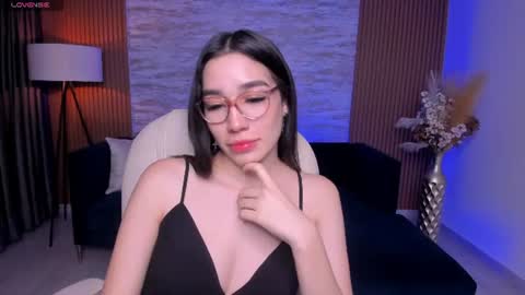 Snapshot of emma_caarter chatting on June 2026 03:38:02 AM emma_caarter online show from June 2026 03:38:02 AM