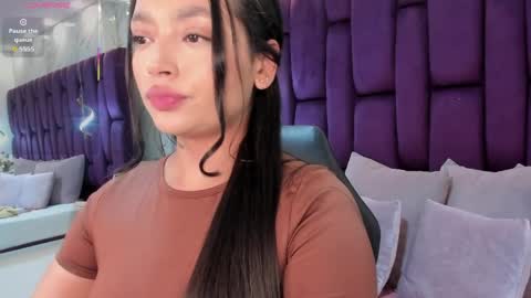 pau online show from April 2026 07:11:02 PM