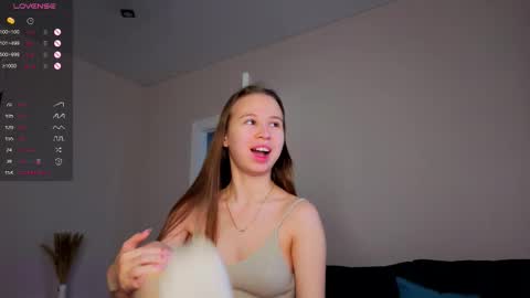 Snapshot of emma_clon chatting on November 2025 04:55:01 AM Emma online show from November 2025 04:55:01 AM