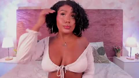 Snapshot of emma_dancer chatting on June 2026 12:09:02 PM emma online show from June 2026 12:09:02 PM