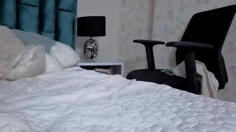 Emma online show from February 2026 07:56:02 PM