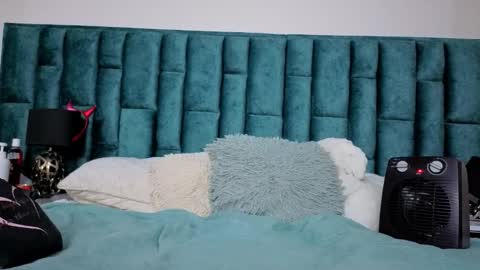 Emma online show from February 2026 07:21:02 PM