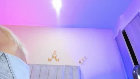 emma_hearts online show from February 2026 04:13:02 AM