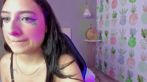 E M M A online show from March 2026 02:26:01 AM