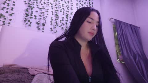 emma_johnson_ online show from November 2025 01:51:02 AM