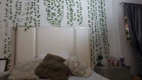 emma_johnson_ online show from March 2026 02:17:02 AM