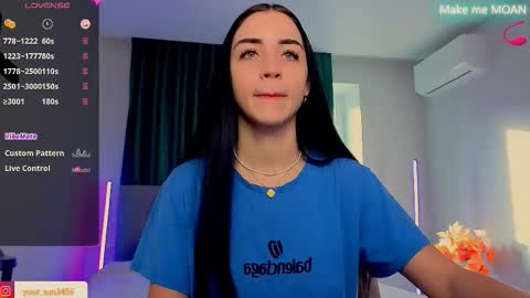 Emma online show from November 2025 10:48:01 AM