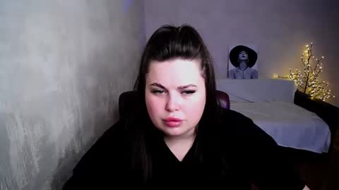 Snapshot of emma_jordan chatting on August 2026 07:44:02 AM Emma online show from August 2026 07:44:02 AM
