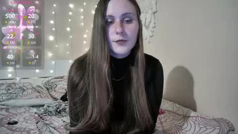 emma_just online show from October 2025 04:37:01 PM