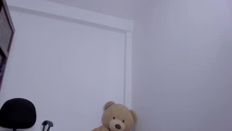 whises lits        online show from October 2025 12:12:02 PM