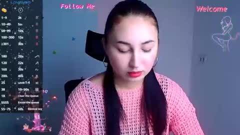 Emma online show from November 2025 12:05:02 PM