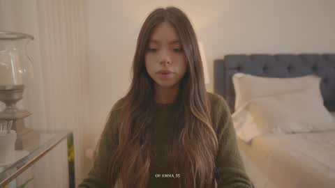 emma_lu1 online show from October 2025 03:13:01 PM