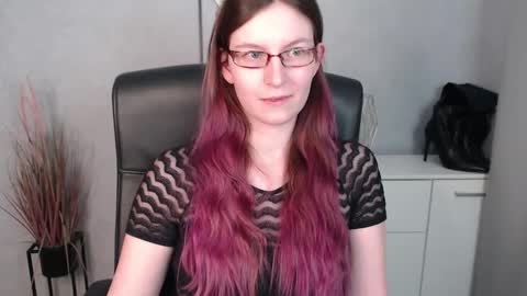 Snapshot of emma_lust94 chatting on February 2025 01:15:02 PM emma online show from February 2025 01:15:02 PM