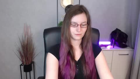 emma online show from December 2025 06:50:01 AM