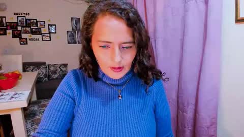 emma luxy online show from February 2026 11:52:01 PM