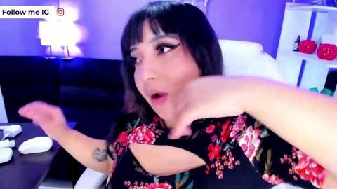 Emma Monserratt online show from April 2026 10:54:02 AM