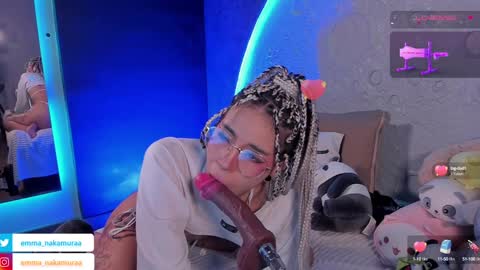 Snapshot of emma_nakamura chatting on December 2024 10:27:01 AM online show from December 2024 10:27:01 AM