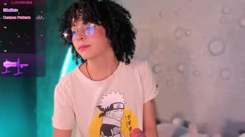 Snapshot of emma_nakamura chatting on September 2025 10:42:01 AM online show from September 2025 10:42:01 AM
