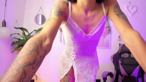 Emma online show from April 2026 02:35:01 PM