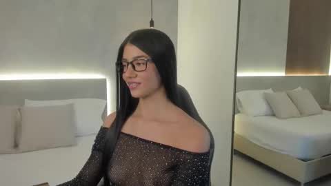 E M M A online show from March 2026 08:37:01 PM