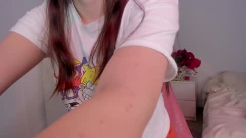 Snapshot of emma_rr chatting on December 2024 10:45:01 AM Emma online show from December 2024 10:45:01 AM