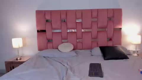 emma_saenz01 online show from January 2025 03:36:02 AM