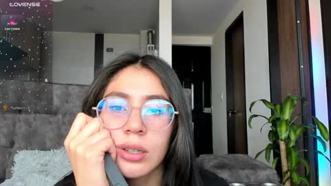 Emma online show from December 2024 05:31:02 PM