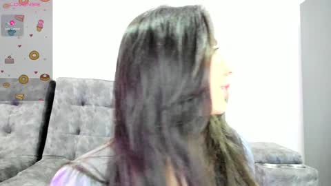 Emma online show from January 2025 02:27:01 AM