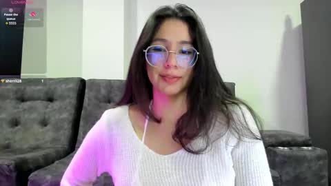 Emma online show from October 2025 03:51:02 AM