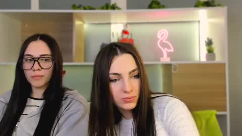 emma_swee online show from February 2026 12:24:02 PM