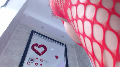 Emma... online show from April 2026 01:52:02 PM