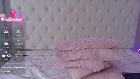 Snapshot of emma_visconti1 chatting on November 2025 02:42:01 PM emma online show from November 2025 02:42:01 PM