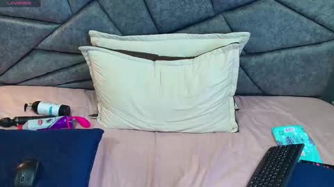 emma online show from February 2025 10:15:02 PM