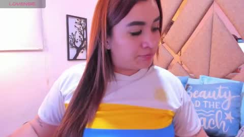 Snapshot of emmabigass7 chatting on June 2026 02:46:02 AM Emma online show from June 2026 02:46:02 AM